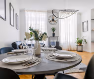 Stylish 2-Bedroom Haven in the Marais