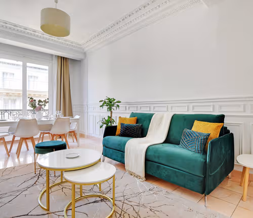 Chic 2-Bedroom Paris Retreat in a Prime Location