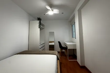 Valencia service apartment