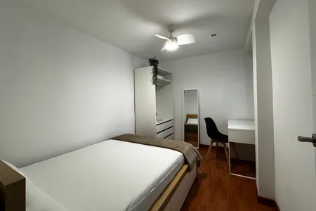 Valencia service apartment