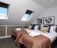 43 Stanhope, N. Finchley Apartment