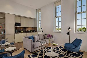 Islington ApartHotel