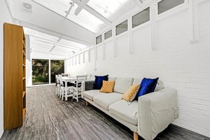 Stanwell House in Ashford near LHR Airport