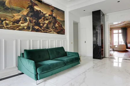 Experience Stellar Luxury In The Champs Elysees-Once In A Lifetime Stay!