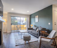 N Alfred St Apartment