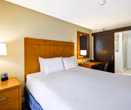 Maecliff Dr Aparthotel