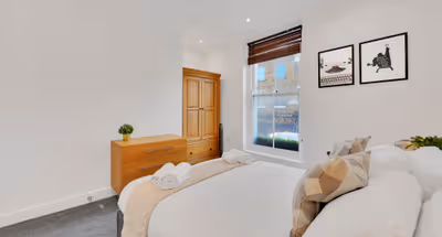 1-bed flat in Broadway Market, Hackney
