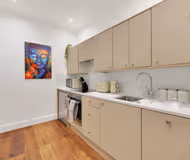 1-bed flat in Broadway Market, Hackney