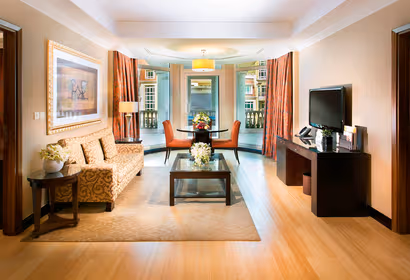 Al Mustaqbal Street Serviced Apartments