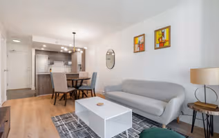 Richards Street Apartment