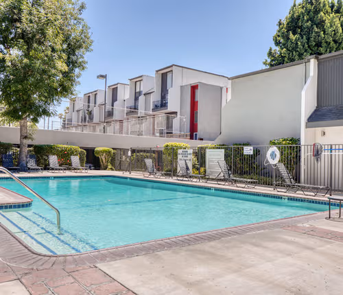 Veselich Ave Apartment