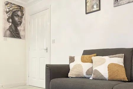 Stylish 2 Bedroom Madison