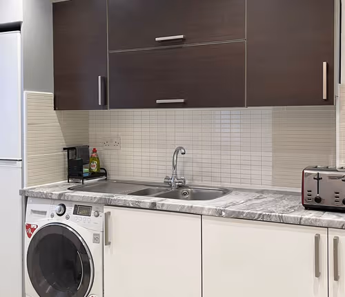 Stylish 2 Bedroom Madison