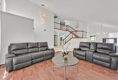 6600 Vicuna Dr