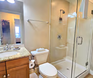 5th Avenue Apartment