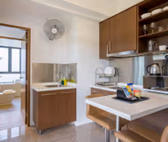 Fort Road Apartments, East Side