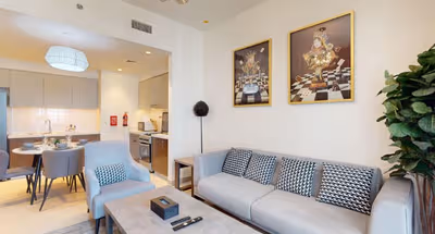 Downtown 2 BR in Forte Tower