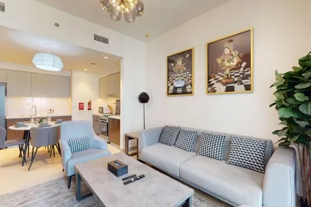 Downtown 2 BR in Forte Tower