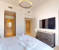 Downtown 2 BR in Forte Tower