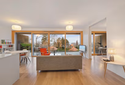 Avenue du Lignon Serviced Apartment, Ville
