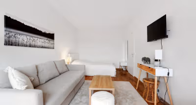 Charmilles Serviced Apartment, City Centre