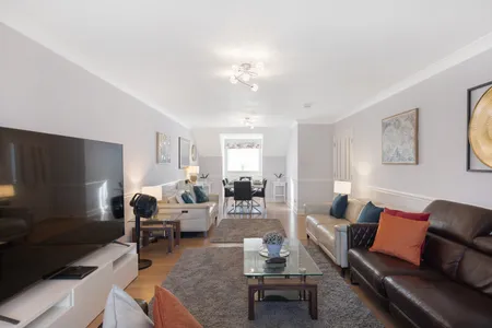 Stunning living area in Penthouses/Golfcourse/Equestrian