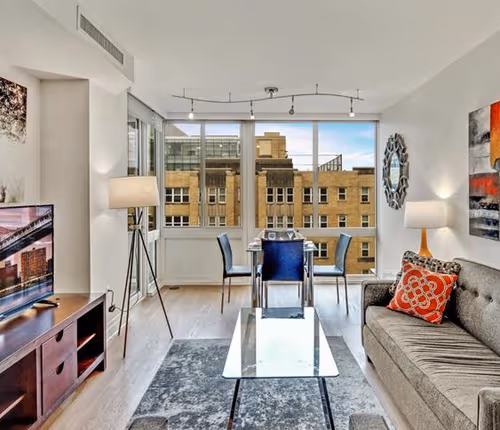I Street NW Serviced Apartment