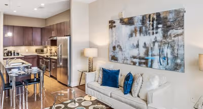 I Street NW Serviced Apartment