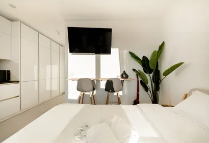 Rue Leonardo serviced apartment