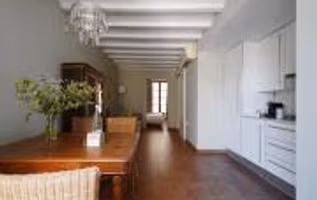 Carrer del Rec Serviced Apartment