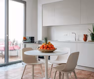 Spacious Urban Retreat with Private Garden