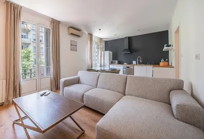 Aribau Serviced Apartments