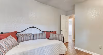 Willow Way Apartment