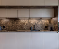 Magnificent rooftop 2-Bedroom flat with large balcony