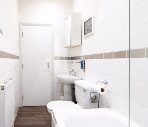 Apartment on Buckingham Palace Road in Victoria