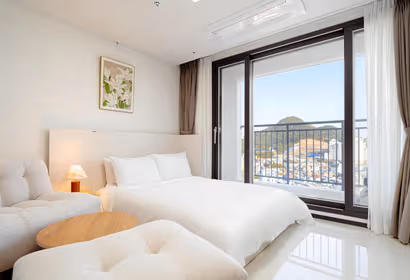 Yeonje-Gu Serviced Apartment