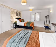 7 Silverwood Way