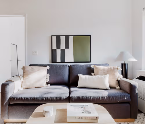 Lafayette Ave Apartment