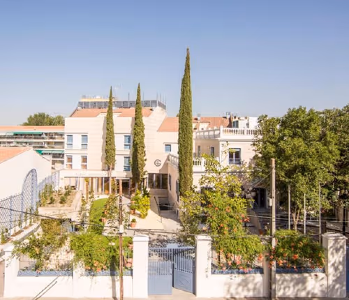 Stylish 25m² Attic Studios with Private Terrace