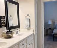 Pine Woods St Apartment
