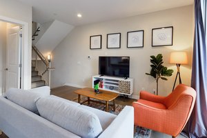 Curtner Ave Apartment