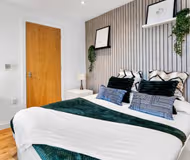 Apartment 801, Eastbank Tower