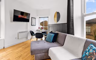 Apartment 11, Westgate Lofts
