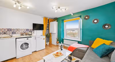 Living room at 2nd Floor Flat, 272 North Road West