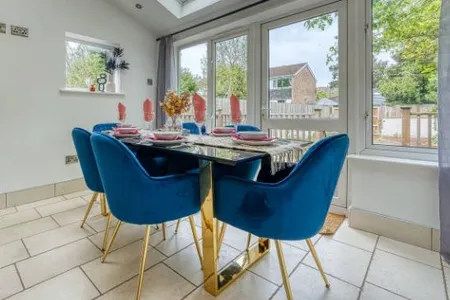 Dining space at 11 Thyra Grove