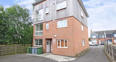 APT 5, Markeden Court