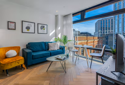 Liverpool Street Apartments by MySquare
