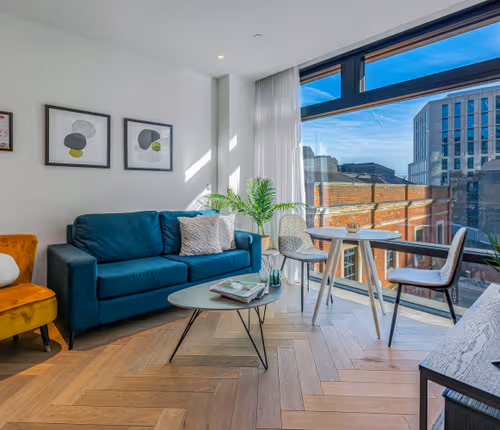 Living area at Liverpool Street Apartments by MySquare