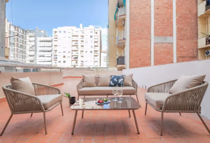 L’Eixample  Service Apartments