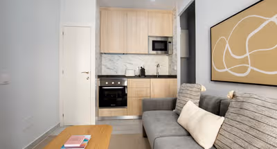 Carrer de Service Apartments